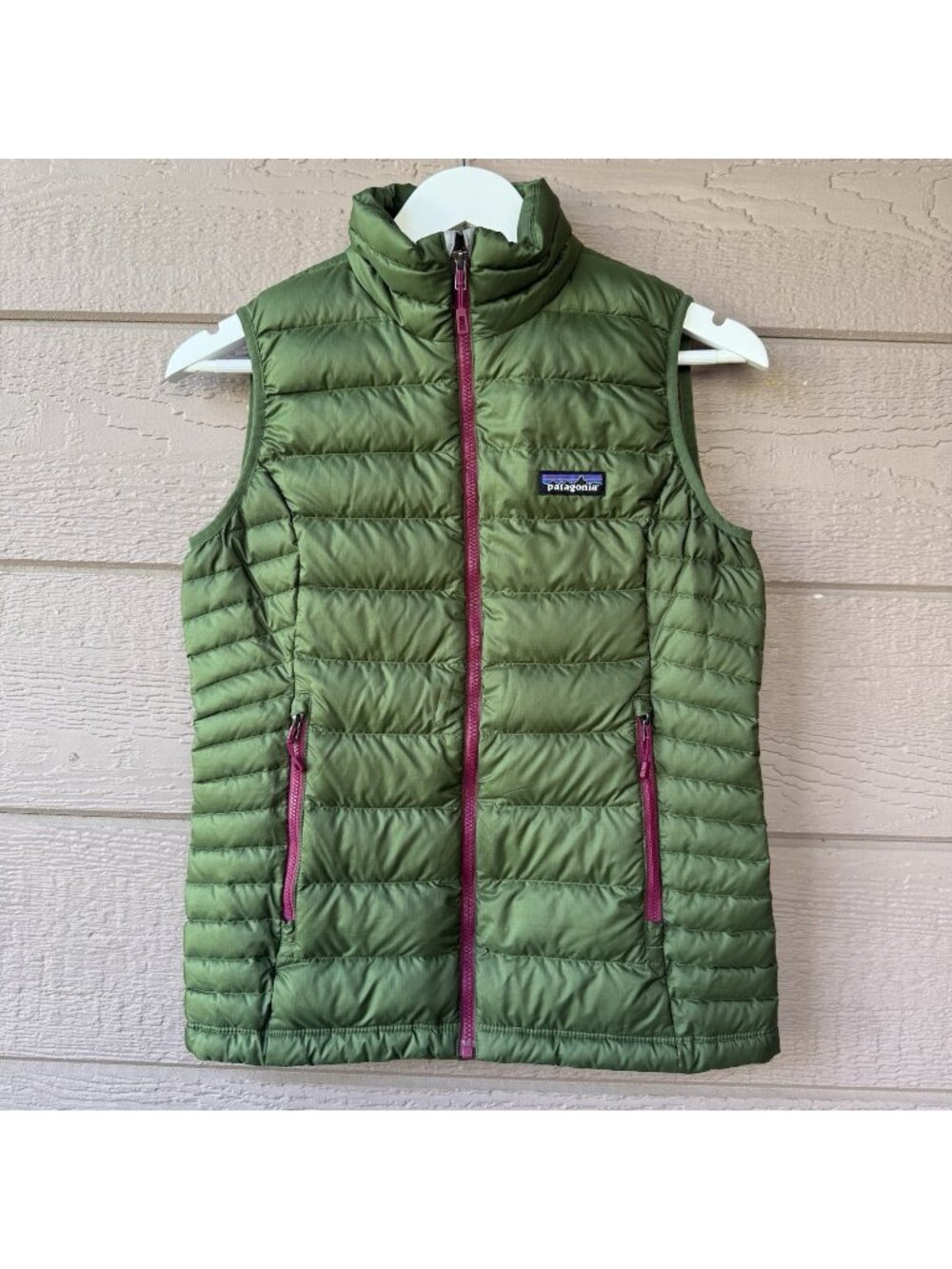 Patagonia Women’s XS Green Goose Down Puffer Vest Full Zip Lightweight